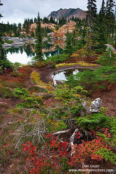 Image of Rampart Lakes in Fall