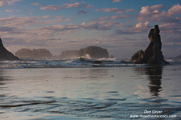 Image of Sea Stacks at Bandon