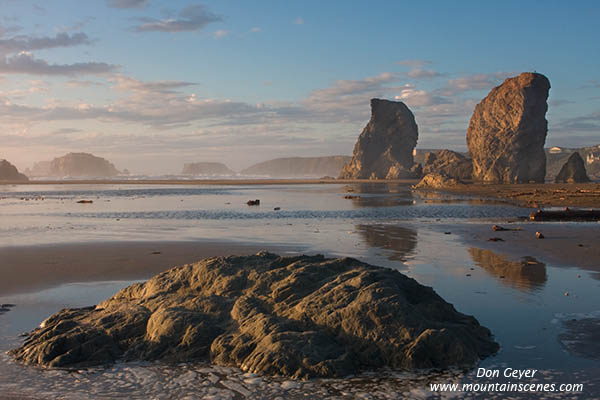 Image of Sea Stacks at Bandon