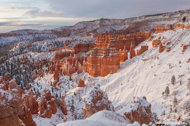 Image of Bryce Canyon, winter snow